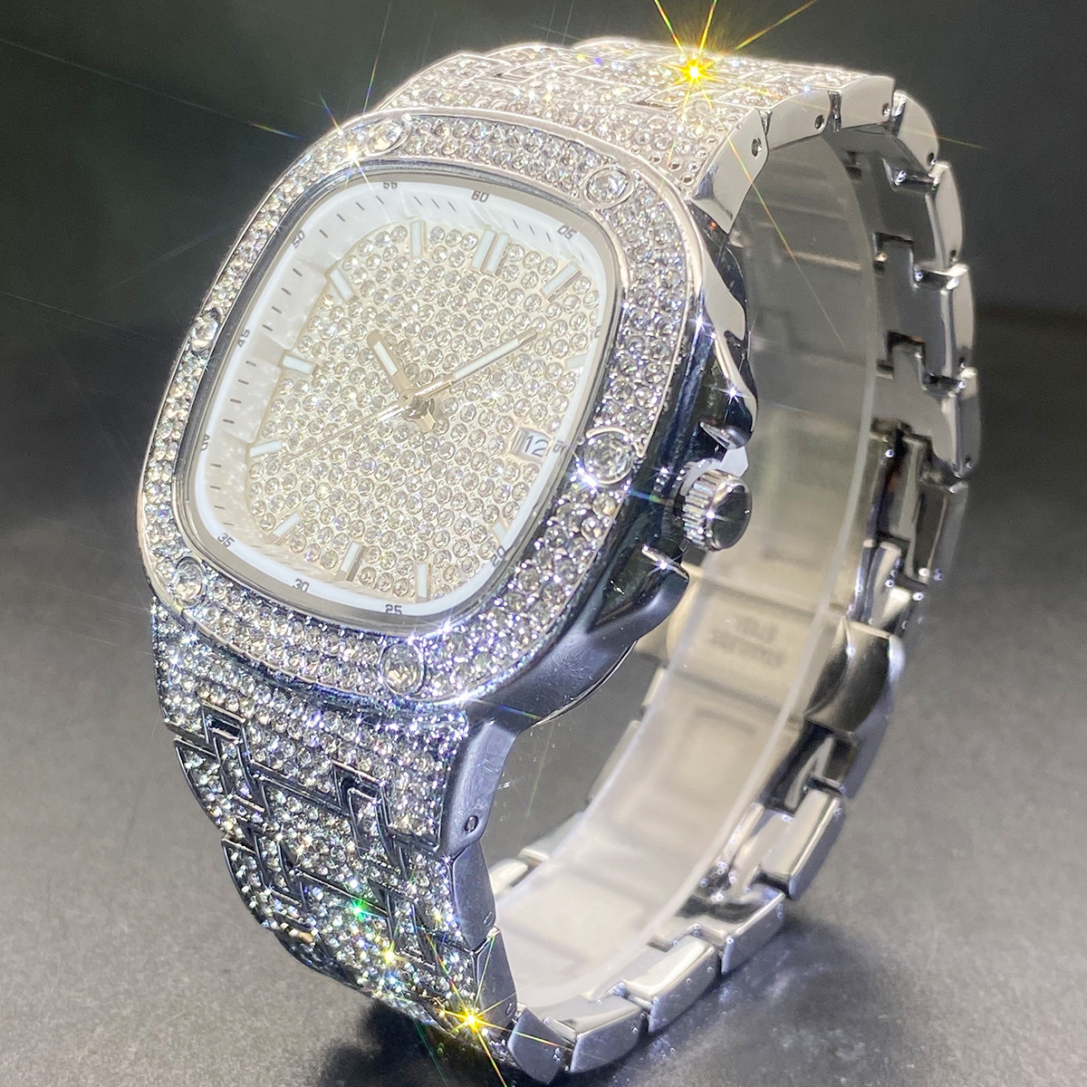 スクエア腕時計男性女性用光沢のあるフルストーンカップルクォー - Jewelry Watches Men のレビューと価格