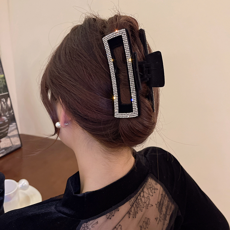 ラインストーン付きブラックヘアクロウ、2024年新作韓国風お - Shop Jewelry & Watches Near Me のレビューと価格