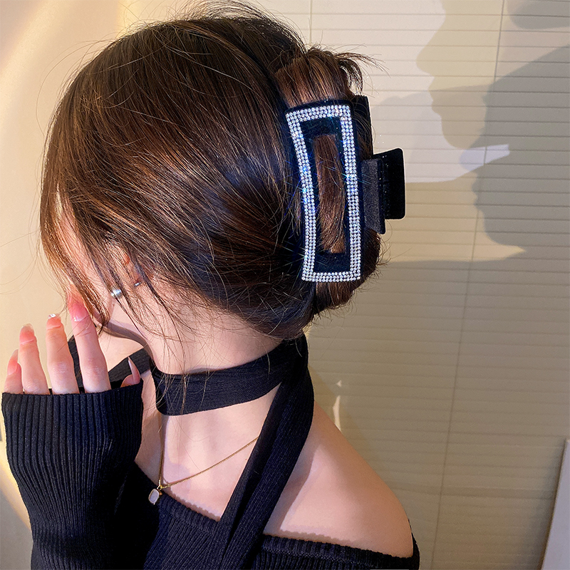 ラインストーン付きブラックヘアクロウ、2024年新作韓国風お - Shop Jewelry & Watches Near Me のレビューと価格
